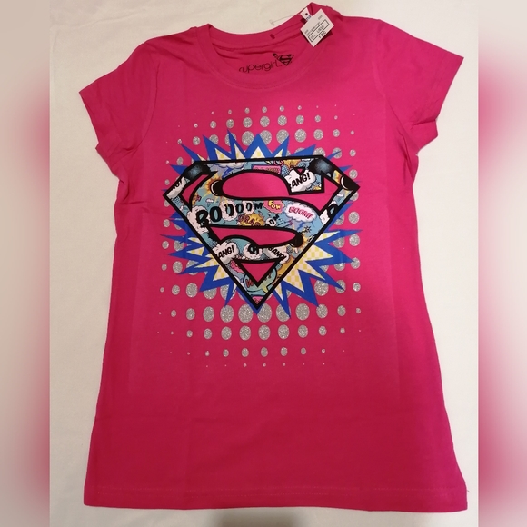 🔥SALE🔥 Supergirl DC Comics Sparkly Pink Girl's T-shirt NWT SZ L (14) & XL (16) - Picture 1 of 6